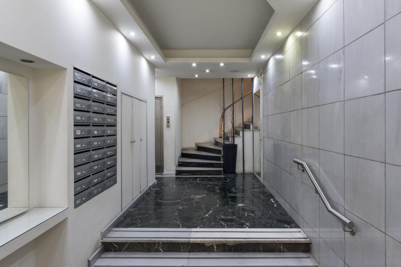 Lassani Cozy And Quiet, 2 Bedroom Apartm With Spacious Balcony Tesalonika Bagian luar foto