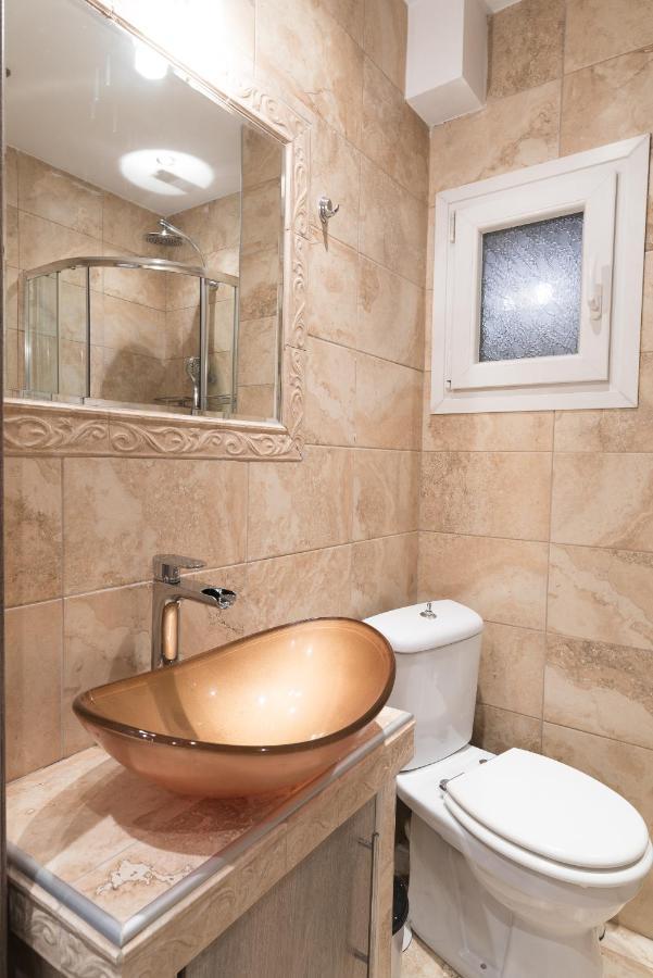 Lassani Cozy And Quiet, 2 Bedroom Apartm With Spacious Balcony Tesalonika Bagian luar foto